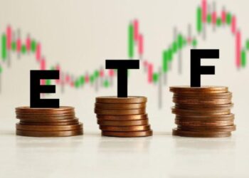 Ether, XRP and Solana Record Weekly Gains as Bitcoin ETFs Lose $463M