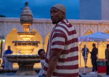 Your Mother Your Mother Your Mother review: Mahershala Ali flashes his blade in epic thriller