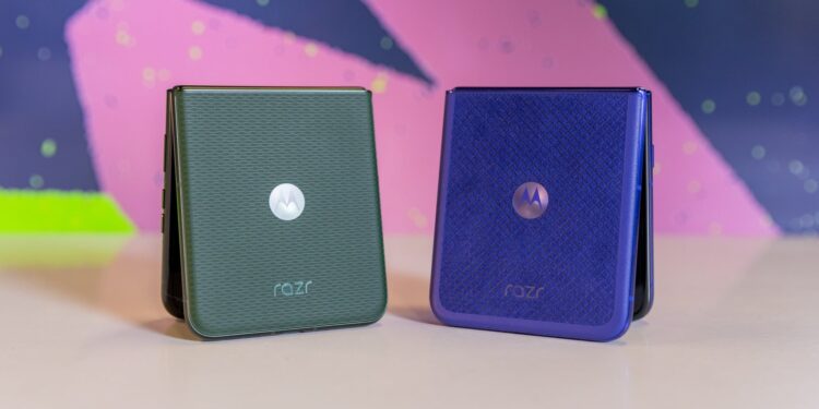 T-Mobile is giving away the Motorola Razr for free — how to qualify