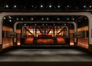 Apple opens super-fancy live music venue