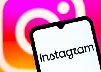 Instagram’s new Pixel effect takes the relationship soft launch to another level