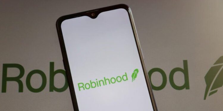 Robinhood Tops Binance bStocks With 862,800 Holders in 2 Months