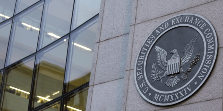 SEC Cracks Open the Door for Wall Street Stocks to Trade Onchain