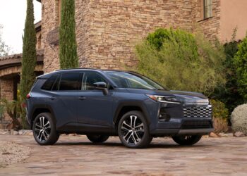 America’s Hybrid Hype Has Hit the Used Market variation