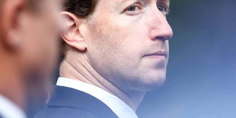 Mark Zuckerberg Agrees to Stay in California Despite Billionaires’ Tax Ballot Measure