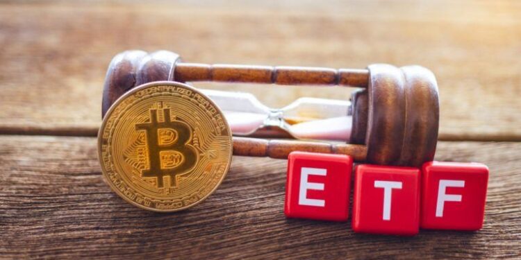 Bitcoin ETFs Add $241M as 3-Week Streak Holds Despite 90% Slowdown