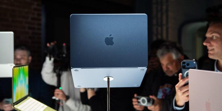 Apple will update alternative Macs to protect users from AI agents with full disk access