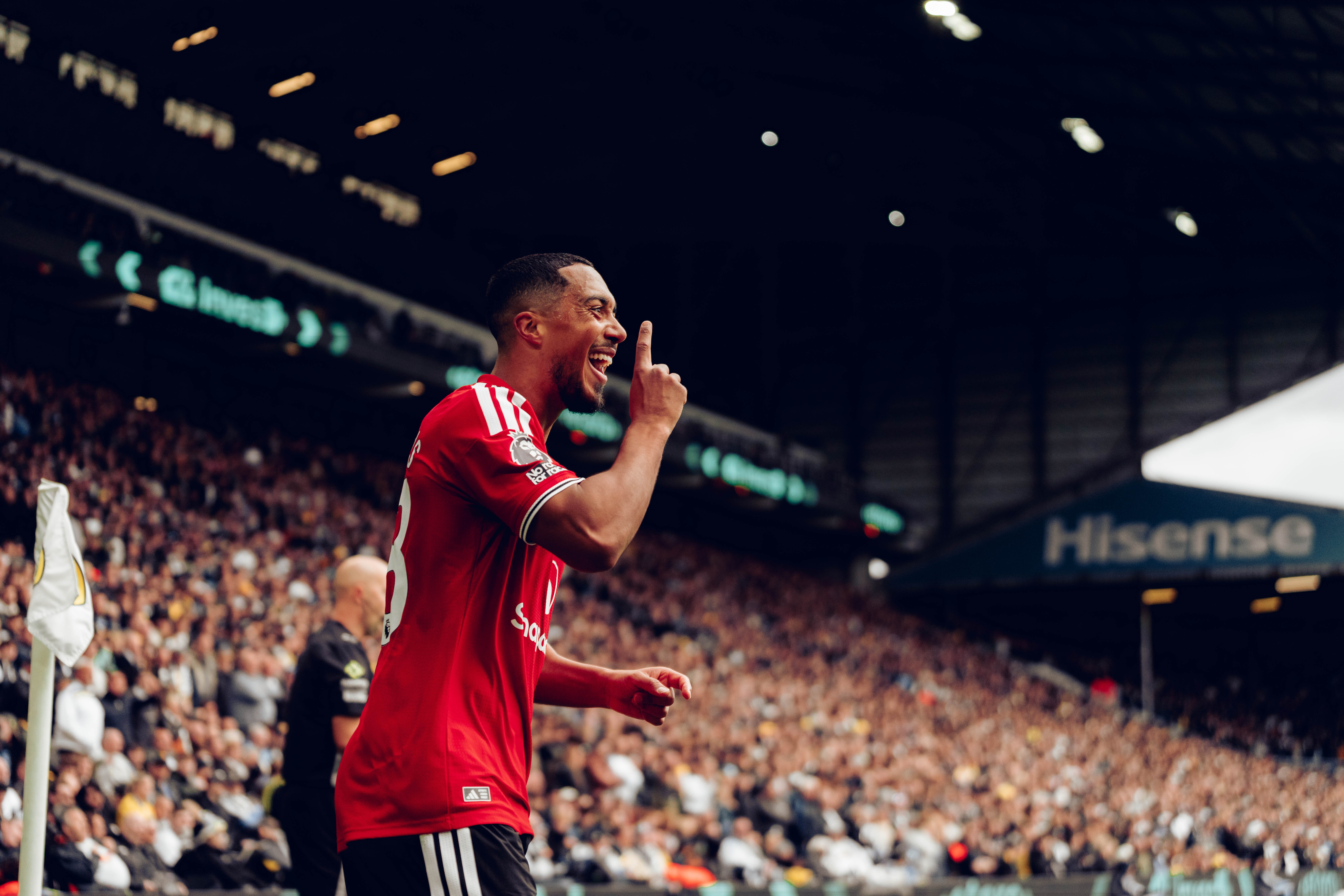 How to watch Como vs. Manchester United online for free