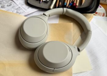 Sonys new XM4C headphones are some of the best Ive tested this year — theyre down to a new record low