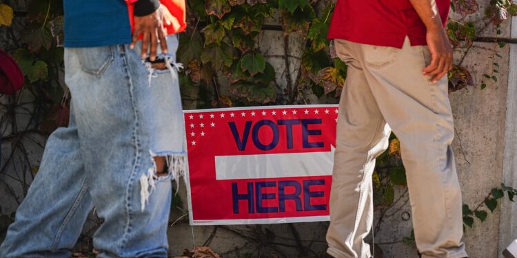 Scammers are using the election to steal your money. Heres how to fight back.