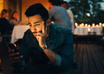AdultFriendFinder vs. Pure: Which hookup option is best for privacy and anonymity?