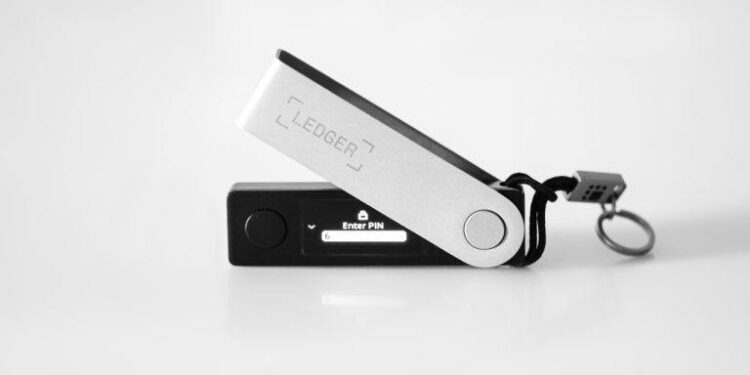 User Exposes Hidden Hardware Implant in European Ledger Wallet
