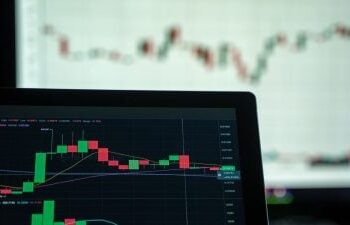 Coinbase opens full trading for DATA-USD and WHUF-USD pairs