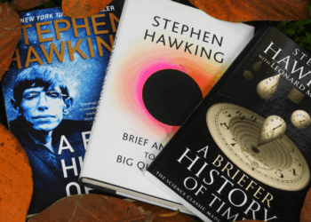 Stephen Hawking’s Warning That AI Amplifies the Illusion of Knowledge